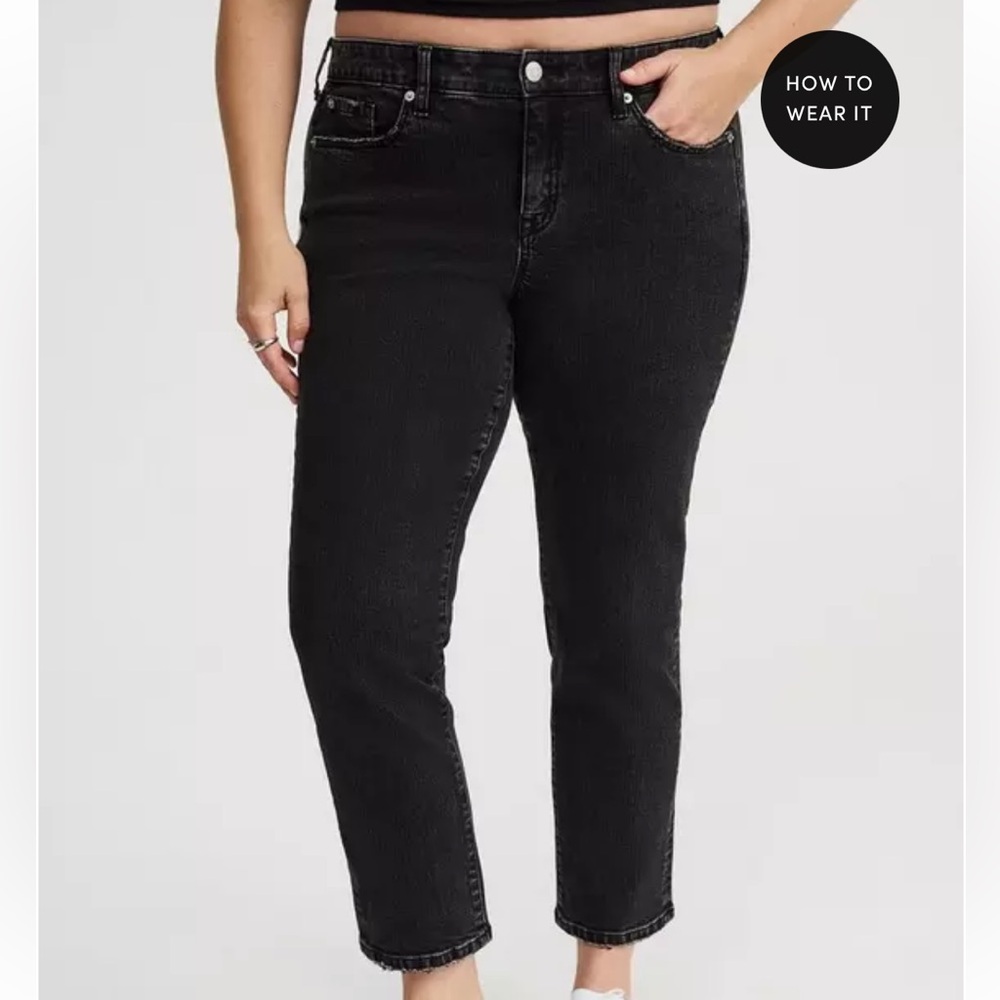 NWOT Torrid Boyfriend Jeans